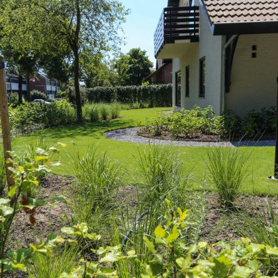 Moderne tuin Driel